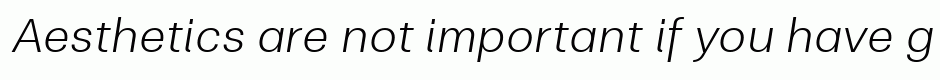 Clinica Pro Light Italic