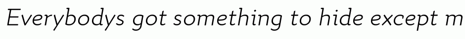Quiza Pro Light Italic