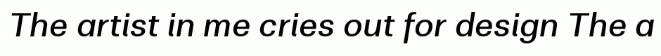 Clinica Pro Medium Italic