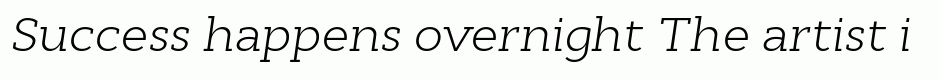 Cyntho Slab Pro Light Italic