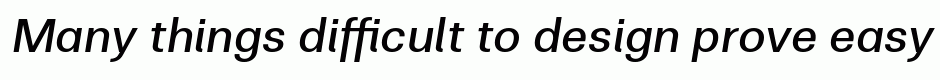 Clinica Pro Medium Italic