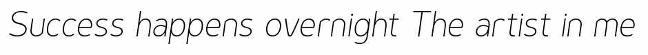 Genius Extra Light Italic