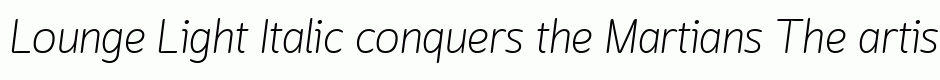 Lounge Light Italic